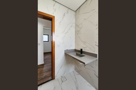 Casa à venda com 175m², 3 quartos e 4 vagasBanheiro da Suíte 3