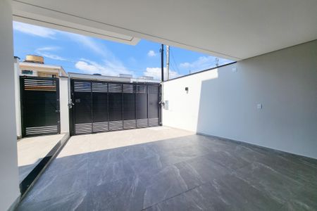 Casa à venda com 175m², 3 quartos e 4 vagasGaragem