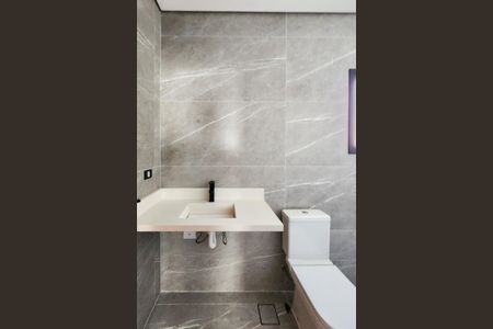 Casa à venda com 175m², 3 quartos e 4 vagasBanheiro da Suíte 1