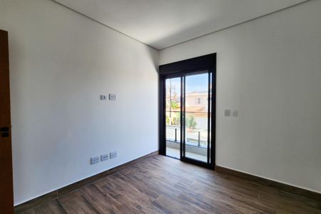 Casa à venda com 175m², 3 quartos e 4 vagasSuíte 3