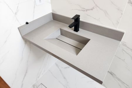 Casa à venda com 175m², 3 quartos e 4 vagasBanheiro da Suíte 3