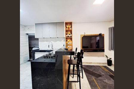 Casa à venda com 98m², 1 quarto e 2 vagas Casa à venda com 98m², 1 quarto e 2 vagasSala/Cozinha