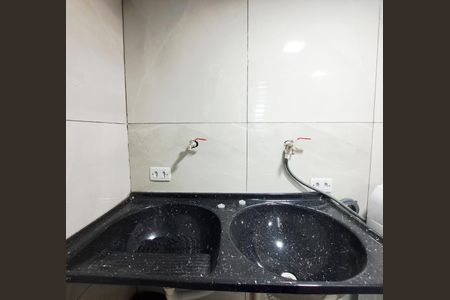 Casa à venda com 98m², 1 quarto e 2 vagas Casa à venda com 98m², 1 quarto e 2 vagasÁrea de Serviço