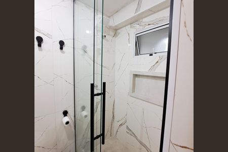 Casa à venda com 98m², 1 quarto e 2 vagas Casa à venda com 98m², 1 quarto e 2 vagasBanheiro Social