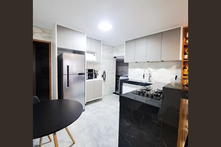 Casa à venda com 98m², 1 quarto e 2 vagas Casa à venda com 98m², 1 quarto e 2 vagasSala/Cozinha
