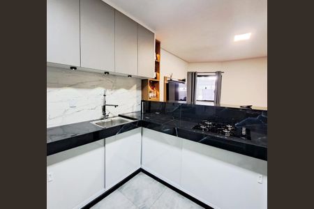 Casa à venda com 98m², 1 quarto e 2 vagas Casa à venda com 98m², 1 quarto e 2 vagasSala/Cozinha
