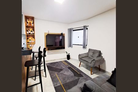 Casa à venda com 98m², 1 quarto e 2 vagas Casa à venda com 98m², 1 quarto e 2 vagasSala/Cozinha