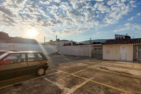 Studio para alugar com 32m², 0 quarto e 1 vaga Studio para alugar com 32m², 0 quarto e 1 vagaGaragem