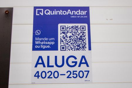 Apartamento para alugar com 140m², 3 quartos e 1 vagaPlaquinha instalada na fachada
