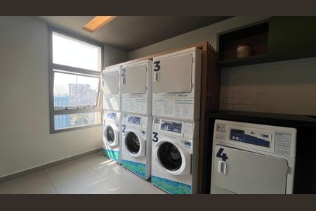 Studio para alugar com 27m², 1 quarto e sem vaga Studio para alugar com 27m², 1 quarto e sem vagaLavanderia