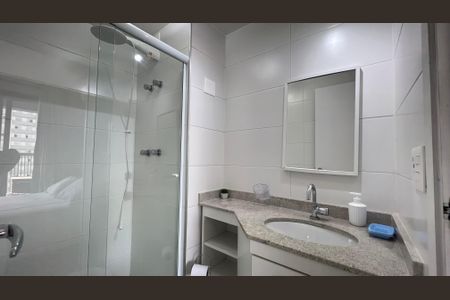 Studio para alugar com 27m², 1 quarto e sem vaga Studio para alugar com 27m², 1 quarto e sem vagaBanheiro