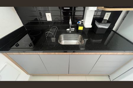 Studio para alugar com 27m², 1 quarto e sem vaga Studio para alugar com 27m², 1 quarto e sem vagaCozinha