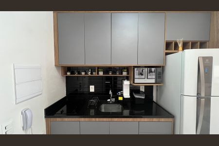 Studio para alugar com 27m², 1 quarto e sem vaga Studio para alugar com 27m², 1 quarto e sem vagaCozinha