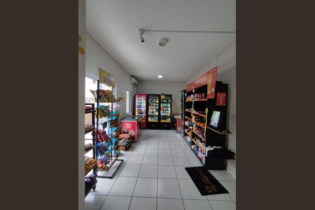 Apartamento para alugar com 36m², 1 quarto e 1 vaga Apartamento para alugar com 36m², 1 quarto e 1 vagaMercado