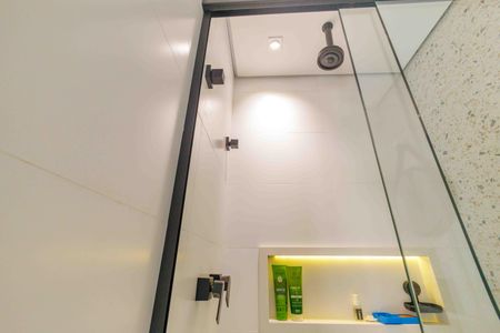 Apartamento à venda com 146m², 2 quartos e 2 vagas Apartamento à venda com 146m², 2 quartos e 2 vagasBanheiro Social