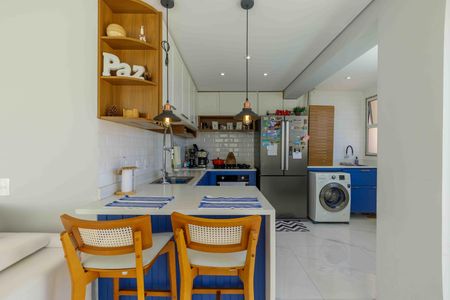 Apartamento à venda com 146m², 2 quartos e 2 vagas Apartamento à venda com 146m², 2 quartos e 2 vagasCozinha