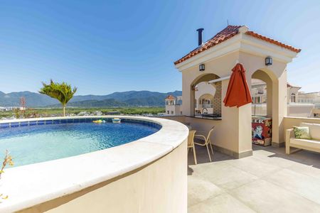 Apartamento à venda com 146m², 2 quartos e 2 vagas Apartamento à venda com 146m², 2 quartos e 2 vagasVaranda da Sala