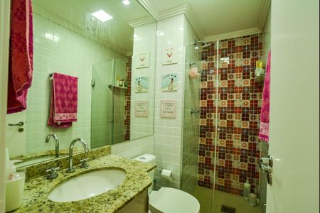 Apartamento para alugar com 74m², 3 quartos e 2 vagasBanheiro Corredor