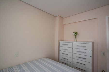 Apartamento para alugar com 74m², 3 quartos e 2 vagasQuarto 3
