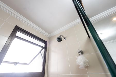 Apartamento para alugar com 93m², 3 quartos e 2 vagasBanheiro do Corredor