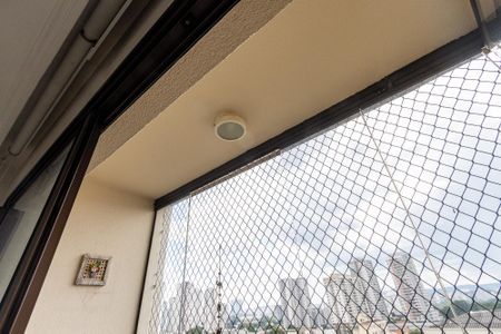 Apartamento para alugar com 93m², 3 quartos e 2 vagasVaranda