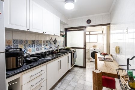 Apartamento para alugar com 93m², 3 quartos e 2 vagasCozinha