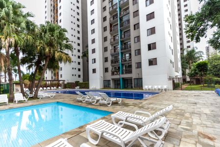 Apartamento para alugar com 93m², 3 quartos e 2 vagasPiscina