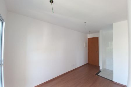 Apartamento à venda com 44m², 2 quartos e 1 vaga Apartamento à venda com 44m², 2 quartos e 1 vagaSala