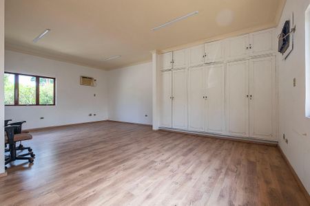 Casa à venda com 600m², 3 quartos e 10 vagasQuarto 3