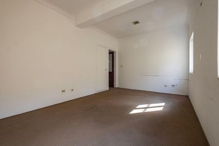 Casa à venda com 600m², 3 quartos e 10 vagasSala 4