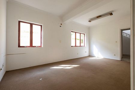 Casa à venda com 600m², 3 quartos e 10 vagasSala 4