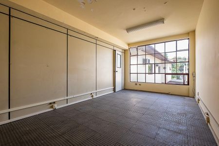 Casa à venda com 600m², 3 quartos e 10 vagasEdícula - Sala 3