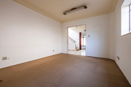 Casa à venda com 600m², 3 quartos e 10 vagasSala 2