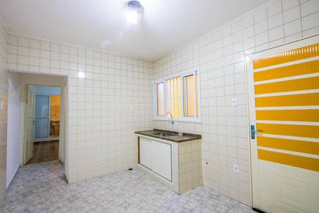 Casa para alugar com 100m², 2 quartos e 1 vaga Casa para alugar com 100m², 2 quartos e 1 vagaCozinha