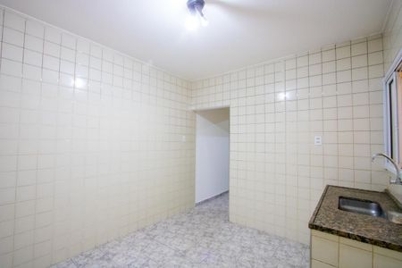 Casa para alugar com 100m², 2 quartos e 1 vaga Casa para alugar com 100m², 2 quartos e 1 vagaCozinha