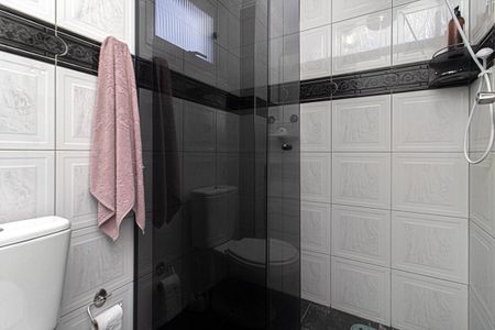 Apartamento à venda com 65m², 3 quartos e 2 vagasBanheiro Social