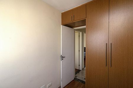 Apartamento à venda com 65m², 3 quartos e 2 vagasQuarto 3