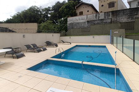 Apartamento à venda com 65m², 3 quartos e 2 vagasÁrea comum - Piscina