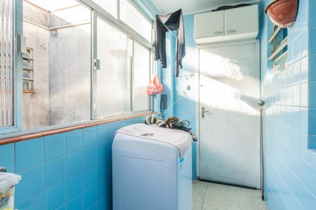 Apartamento à venda com 87m², 3 quartos e sem vagaCozinha e Área de Serviço