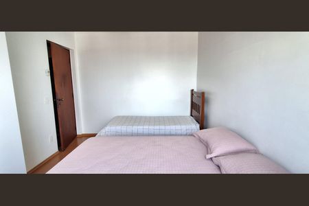 Apartamento à venda com 150m², 3 quartos e 2 vagasQuarto 2