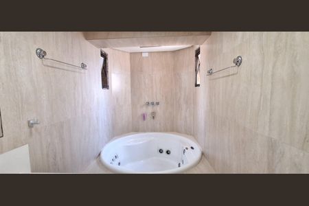 Apartamento à venda com 150m², 3 quartos e 2 vagasBanheiro Suíte