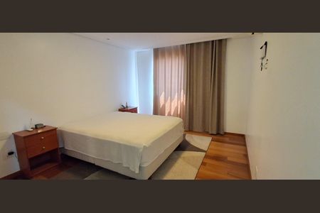 Apartamento à venda com 150m², 3 quartos e 2 vagasSuíte