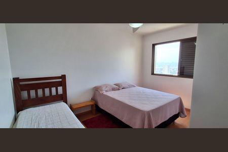 Apartamento à venda com 150m², 3 quartos e 2 vagasQuarto 2