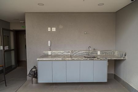 Apartamento à venda com 28m², 1 quarto e sem vaga Apartamento à venda com 28m², 1 quarto e sem vagaÁrea Comum - Rooftop