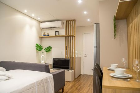 Apartamento à venda com 28m², 1 quarto e sem vaga Apartamento à venda com 28m², 1 quarto e sem vagaStudio