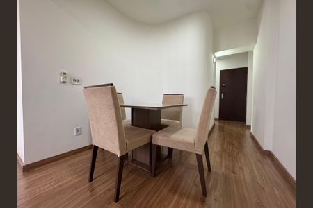 Apartamento para alugar com 62m², 1 quarto e 1 vaga Apartamento para alugar com 62m², 1 quarto e 1 vagaSala