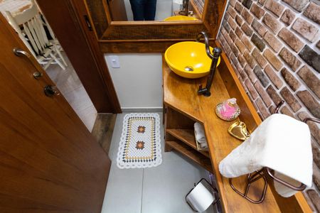 Casa de condomínio à venda com 270m², 3 quartos e 8 vagas Casa de condomínio à venda com 270m², 3 quartos e 8 vagasLavabo