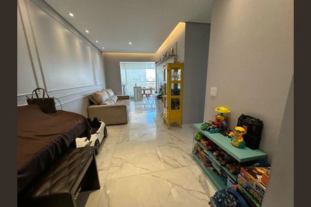 Apartamento à venda com 71m², 2 quartos e 1 vagaFoto 05
