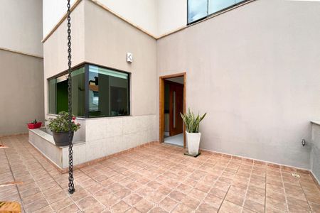 Casa à venda com 415m², 3 quartos e 8 vagasÁrea externa