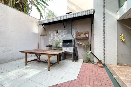 Casa à venda com 415m², 3 quartos e 8 vagasEspaço Gourmet